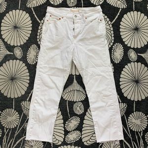 LEVIS WEDGIE STRAIGHT ANKLE JEAN - SZ30 - WHITE